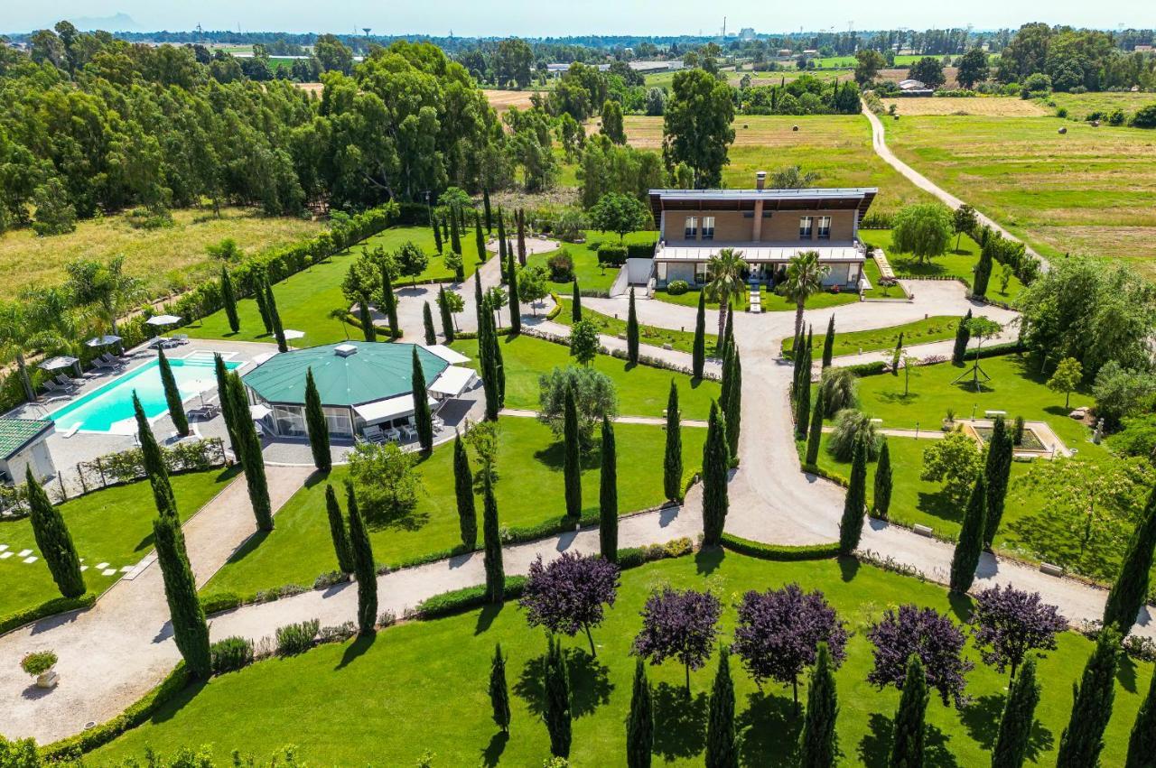 Casale Delle Ronde B&B ラティーナ エクステリア 写真