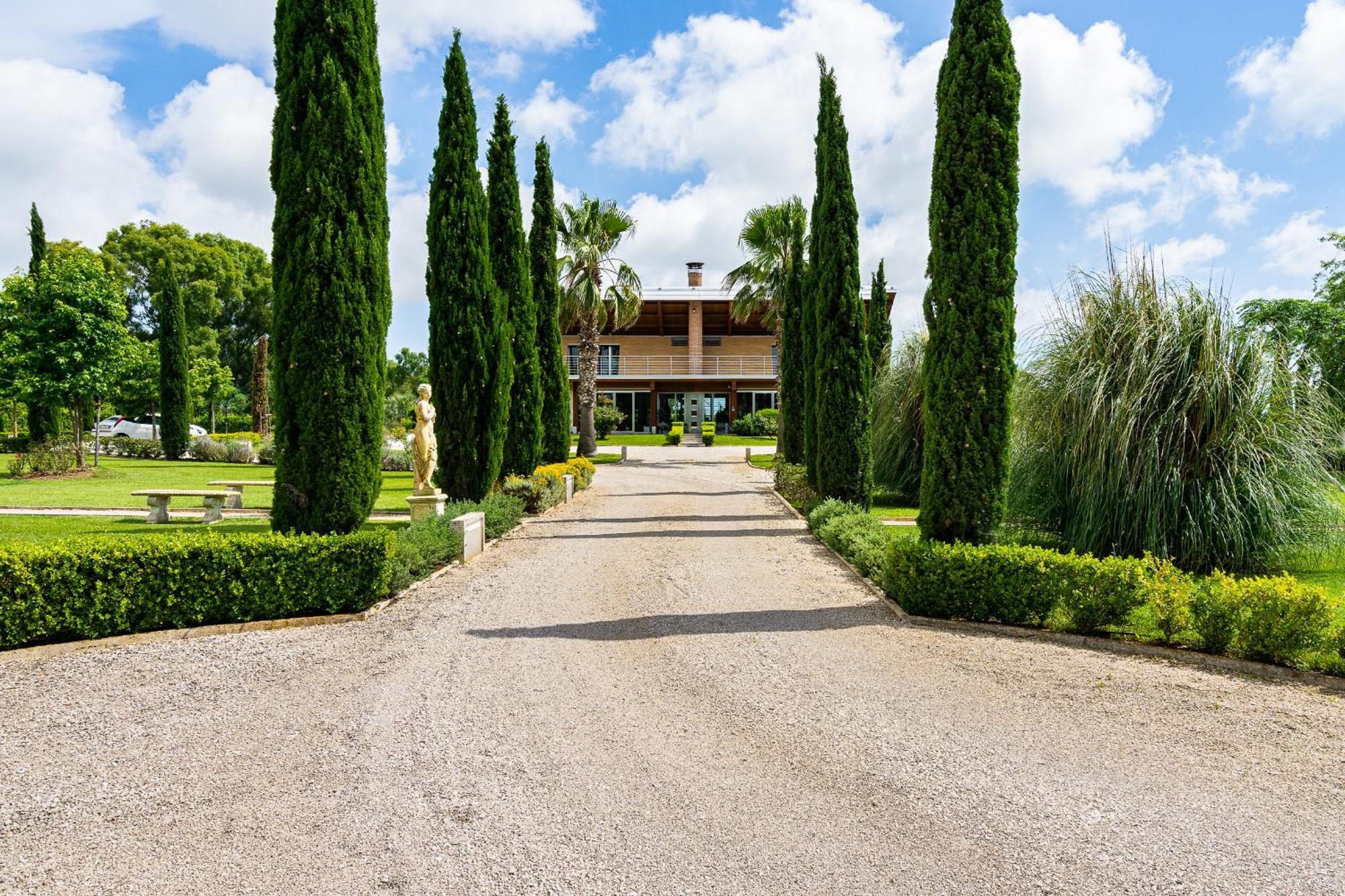 Casale Delle Ronde B&B ラティーナ エクステリア 写真