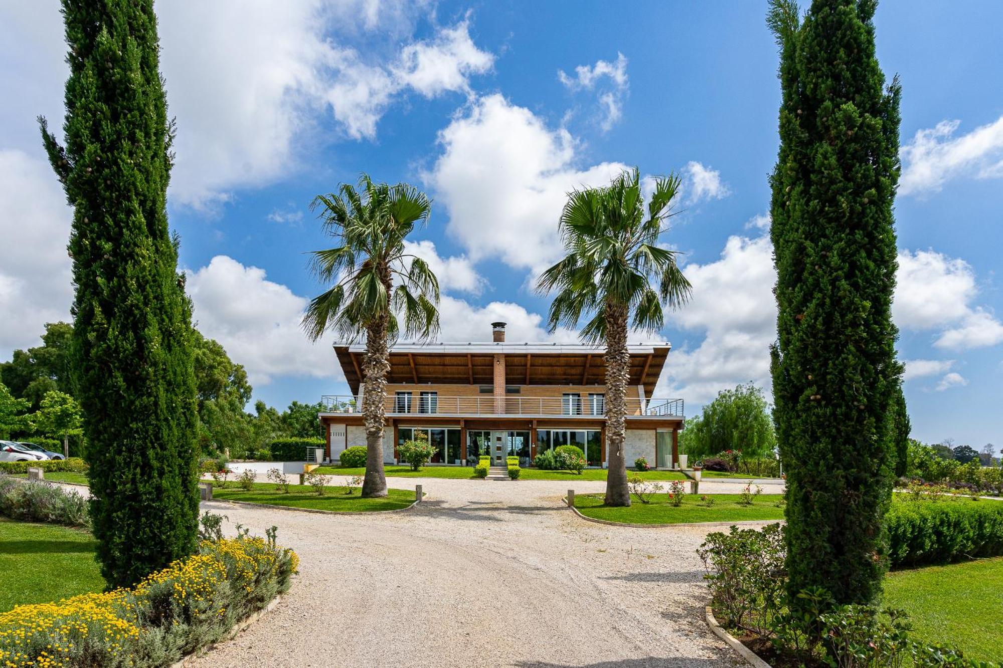Casale Delle Ronde B&B ラティーナ エクステリア 写真
